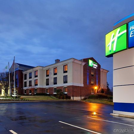 Holiday Inn Express North Tyler Exteriör bild
