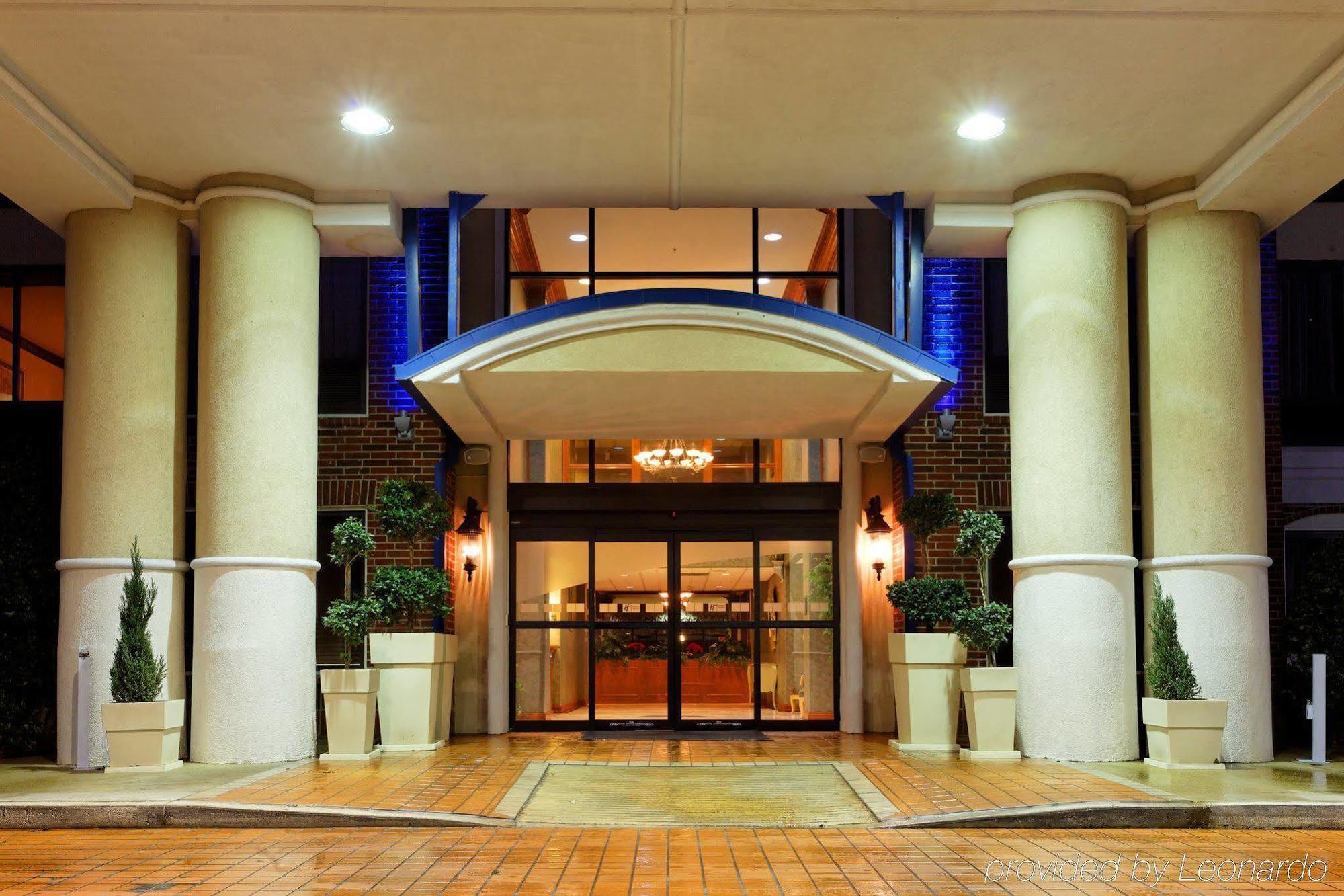 Holiday Inn Express North Tyler Exteriör bild
