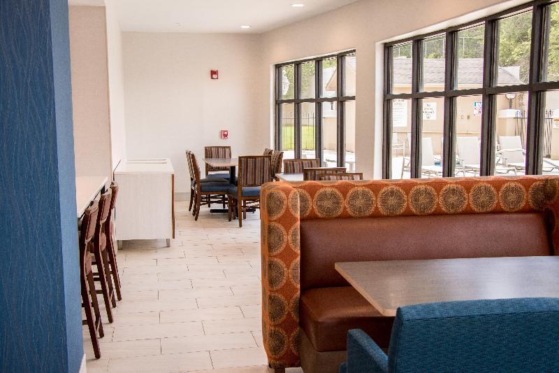 Holiday Inn Express North Tyler Exteriör bild